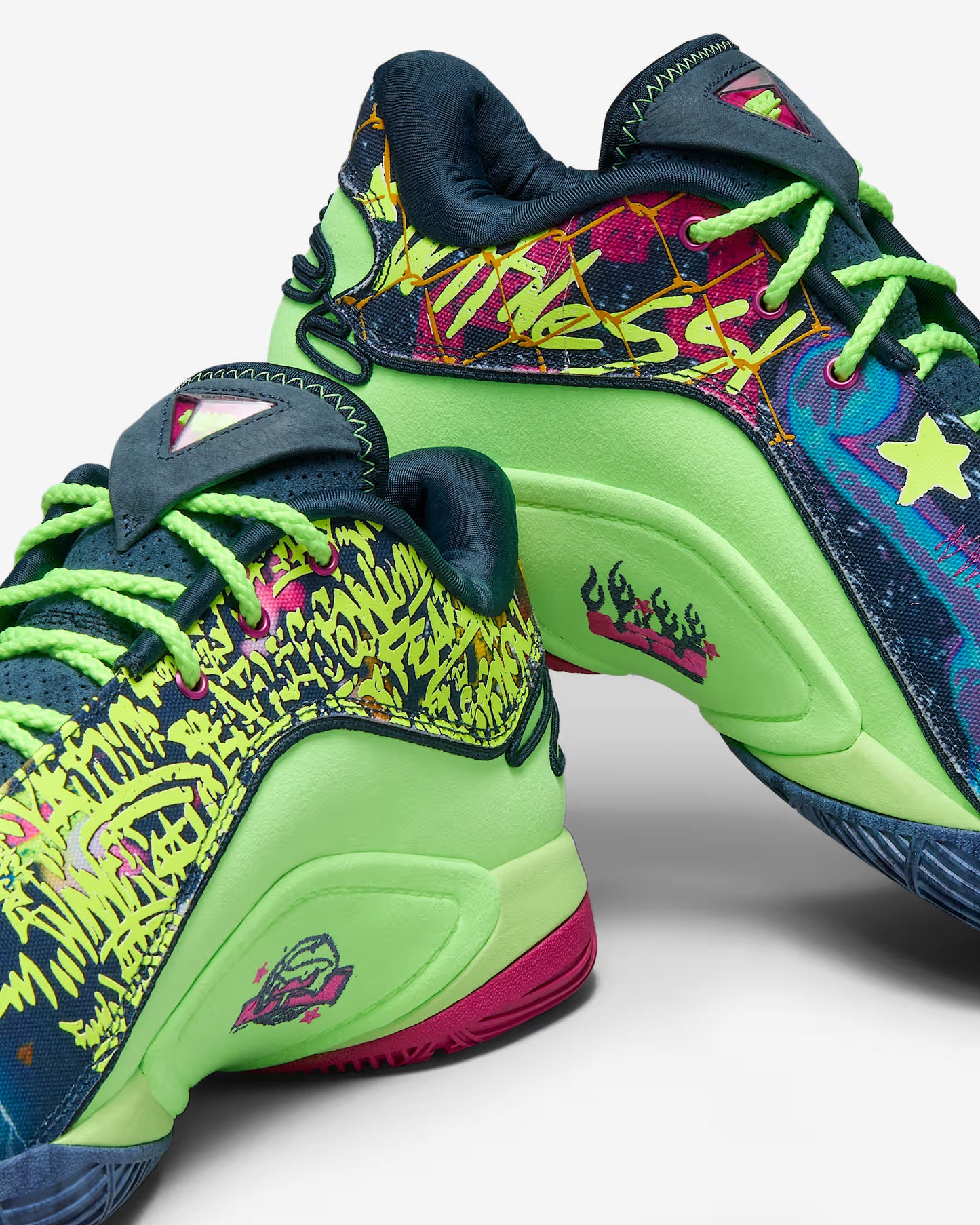 LeBron XXII EP 'Bryce's World'