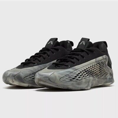 AE1 Low Trainers "Ascent Grey"