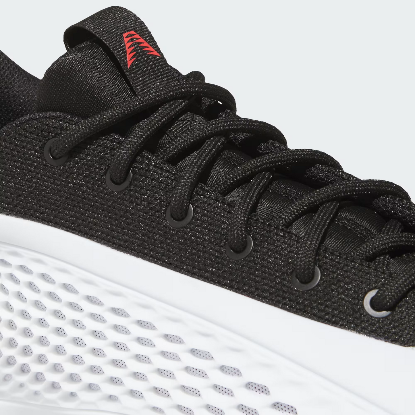 AE1 Low Trainers "White Black"