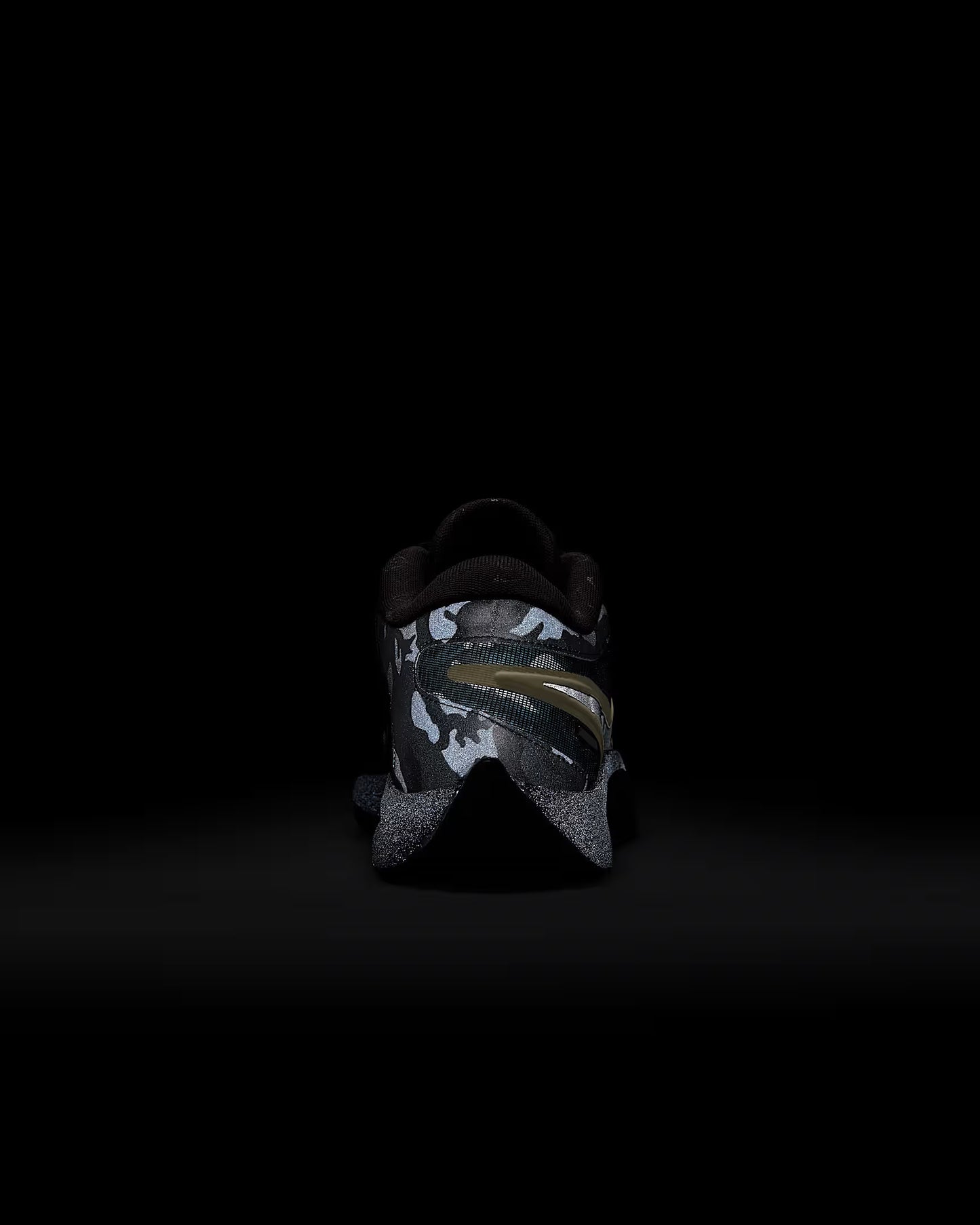 Giannis Freak 6 'Black Label' EP