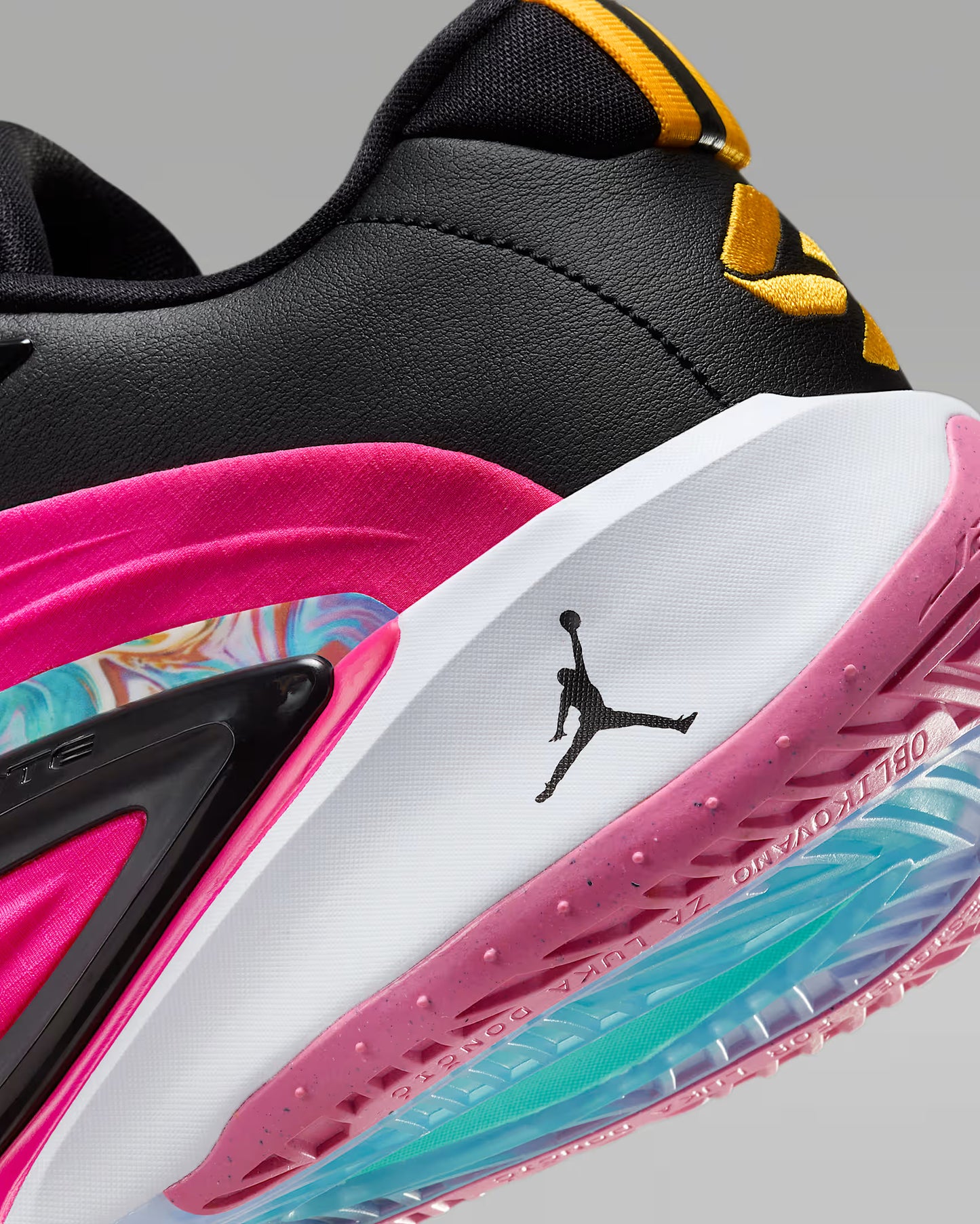 Luka 3 PF 'Imaginarium Pink'