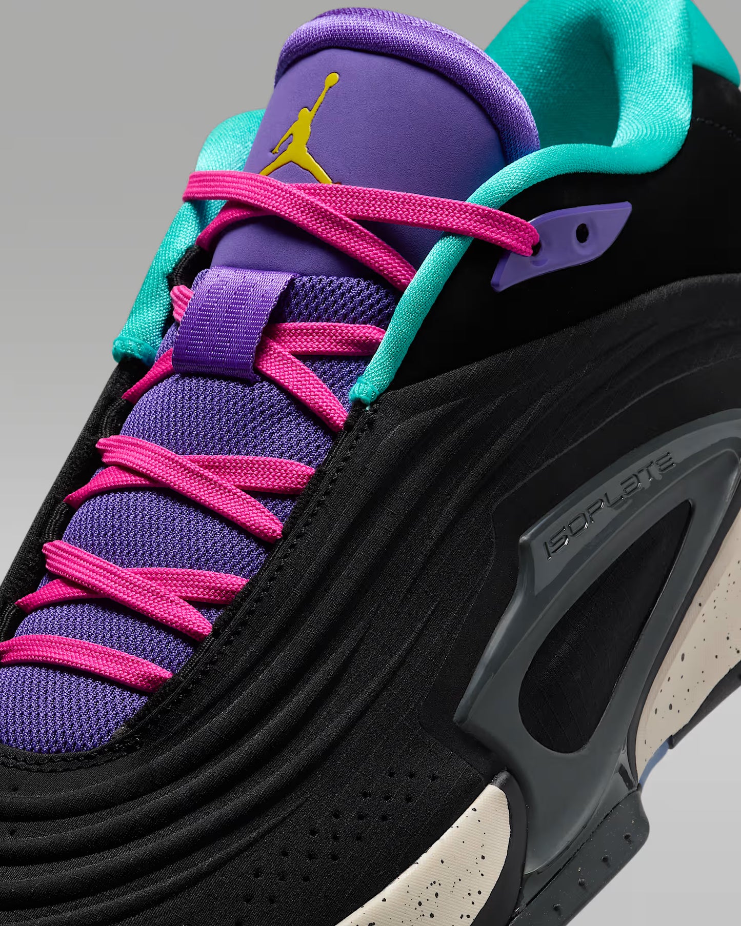 Luka 3 PF 'Black/Hyper-Jade'