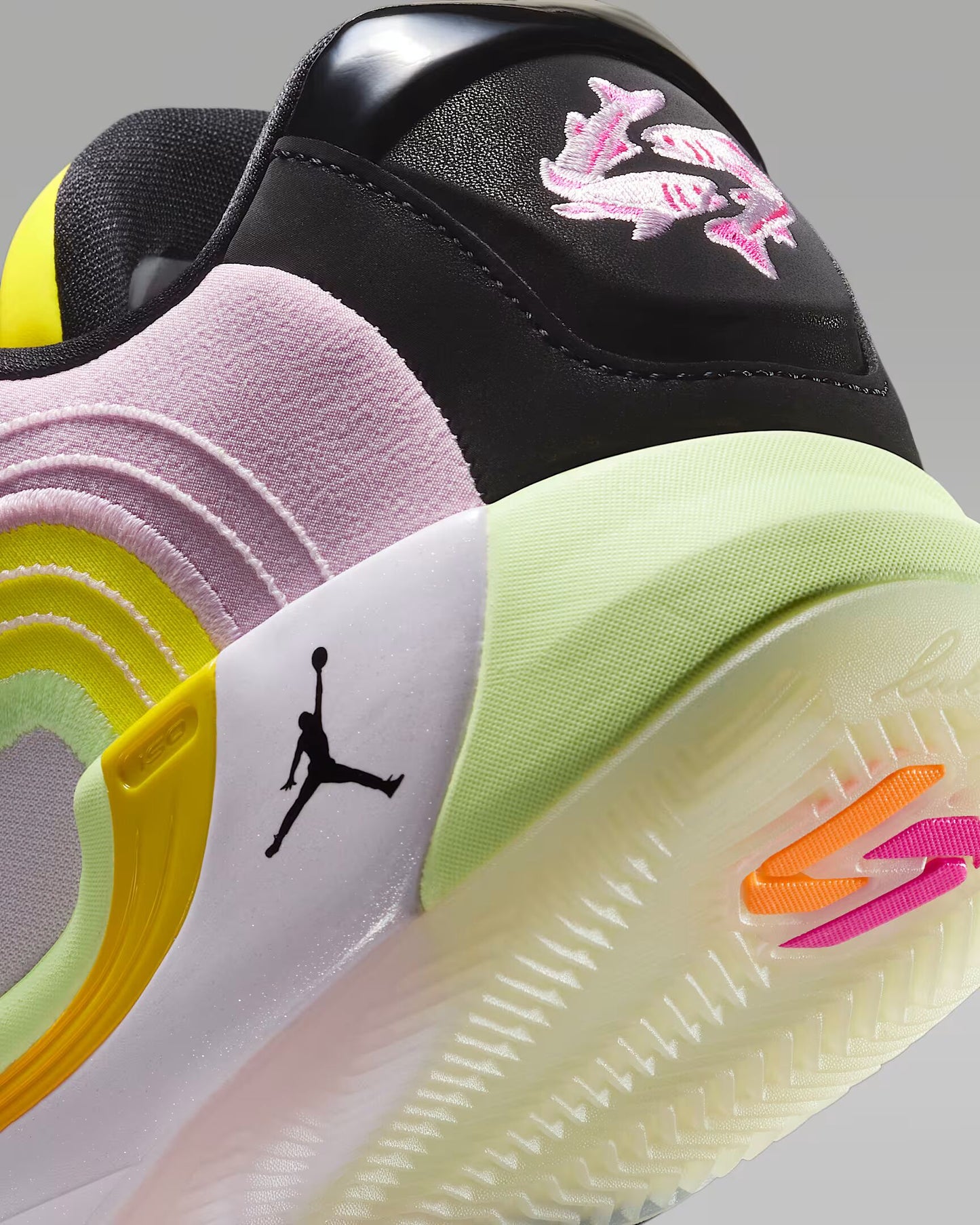 Luka 4 'Gone Fishing'