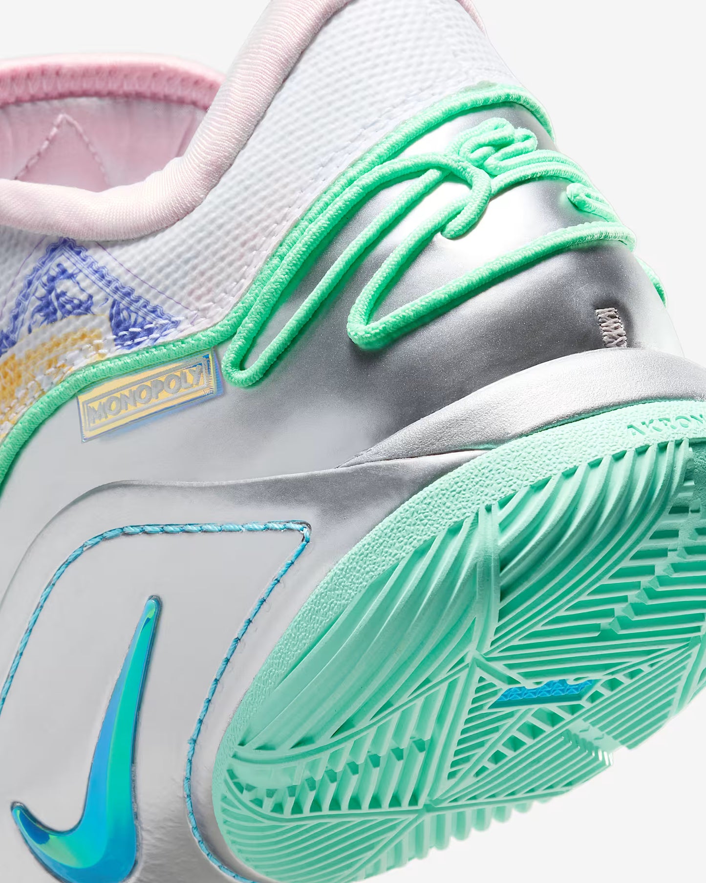 LeBron XXII EP 'Currency'