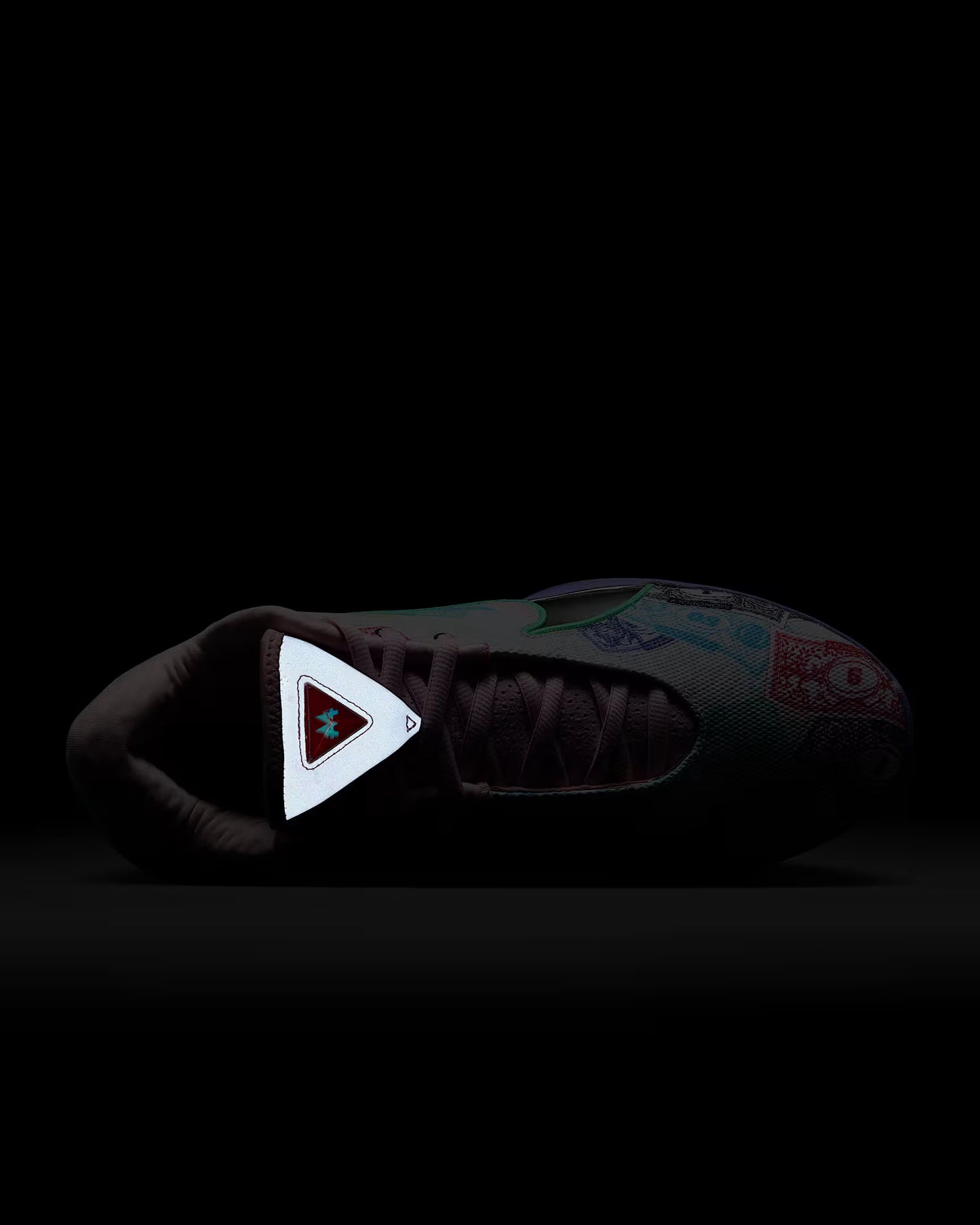 LeBron XXII EP 'Currency'